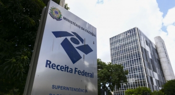 Calendário de restituições não muda com novo prazo do Imposto de Renda